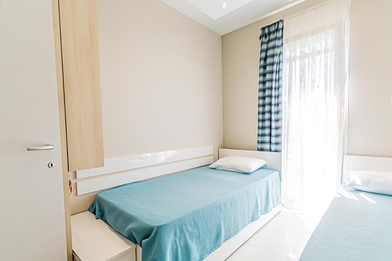 Miramare Apartments Przno Exterior foto